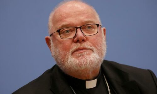 🇩🇪 Le cardinal de Munich démissionne et dénonce « la catastrophe des abus sexuels commis par des responsables de l’Église »